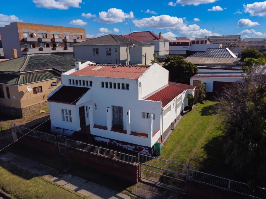 5 Bedroom Property for Sale in Quigney Eastern Cape
